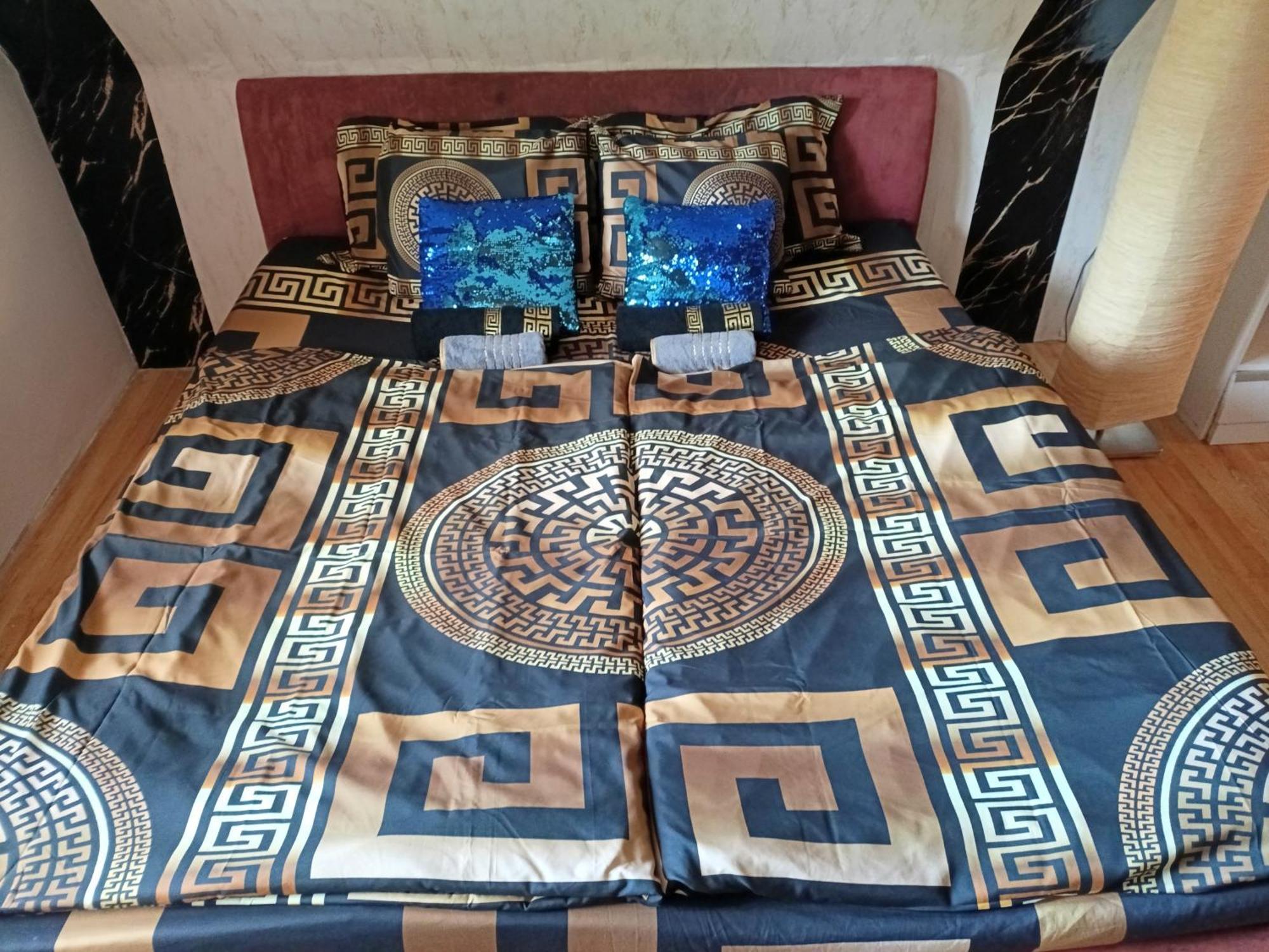 Devils Peak Homestay Prague